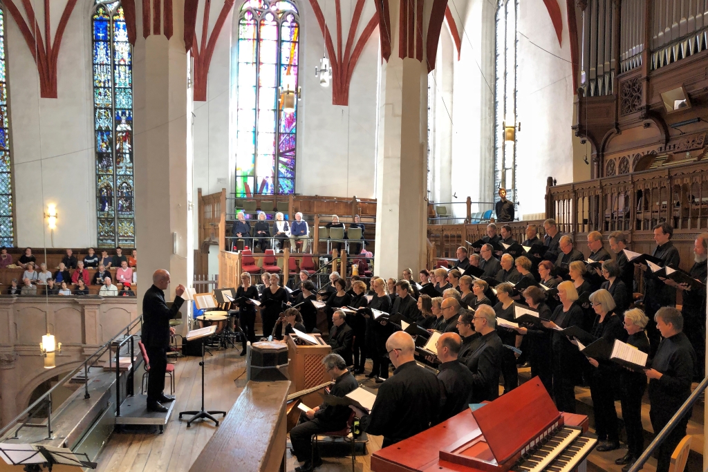 Der Kurt-Thomas-Kammerchor zur Motette in der St. Thomaskirche zu Leipzig im Oktober 2019 | Leitung: Andreas Köhs