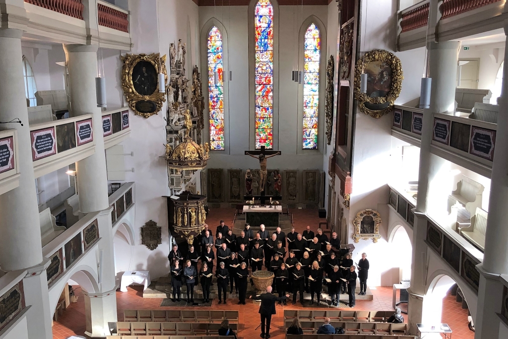 Der Kurt-Thomas-Kammerchor zum Chorkonzert  in der Georgenkirche Eisenach im Oktober 2022 | Leitung: Andreas Köhs