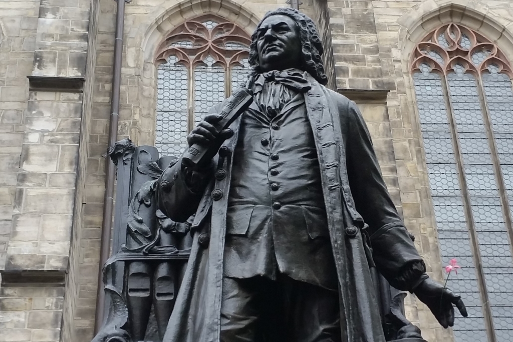 Bach-Denkmal vor der Thomaskirche Leipzig