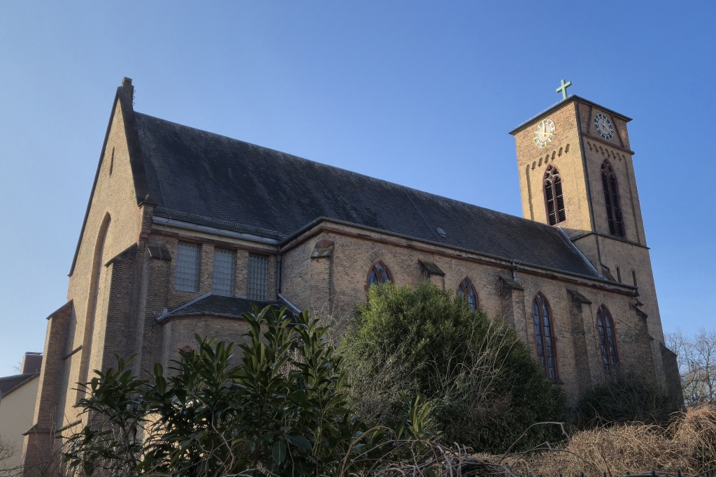 Evangelische St. Thomaskirche Frankfurt am Main - Heddernheim